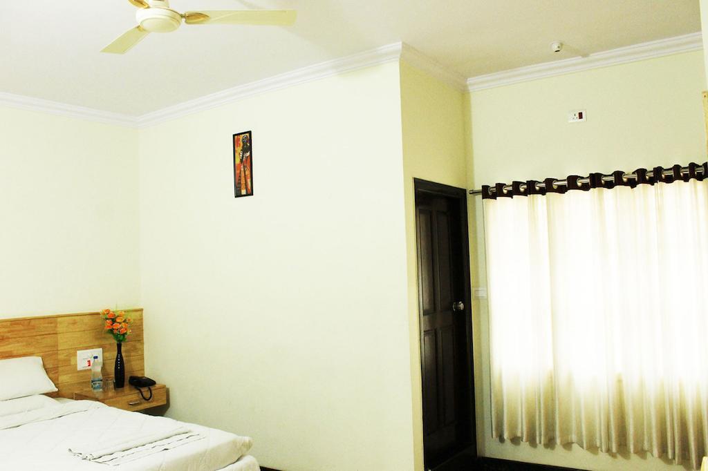 Olive Residency Otel Maisur Oda fotoğraf